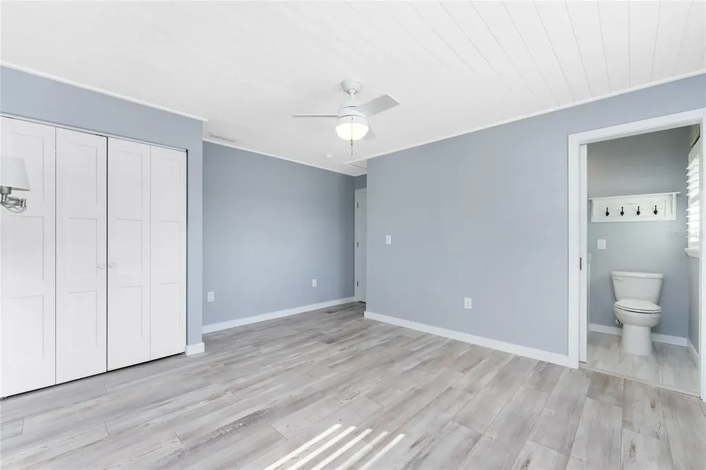 1977 Beach Road Englewood FL 34223