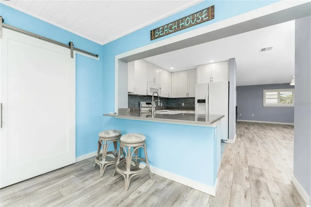 1977 Beach Road Englewood FL 34223