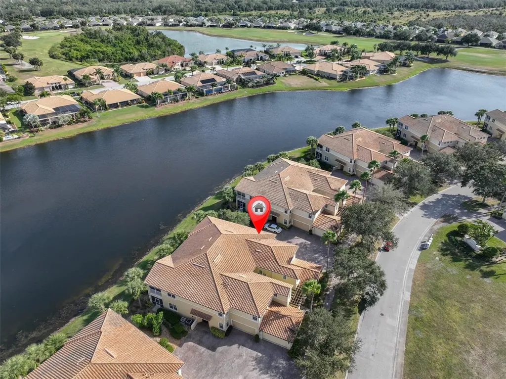 1324 Emerald Dunes Drive Sun City Center FL 33573