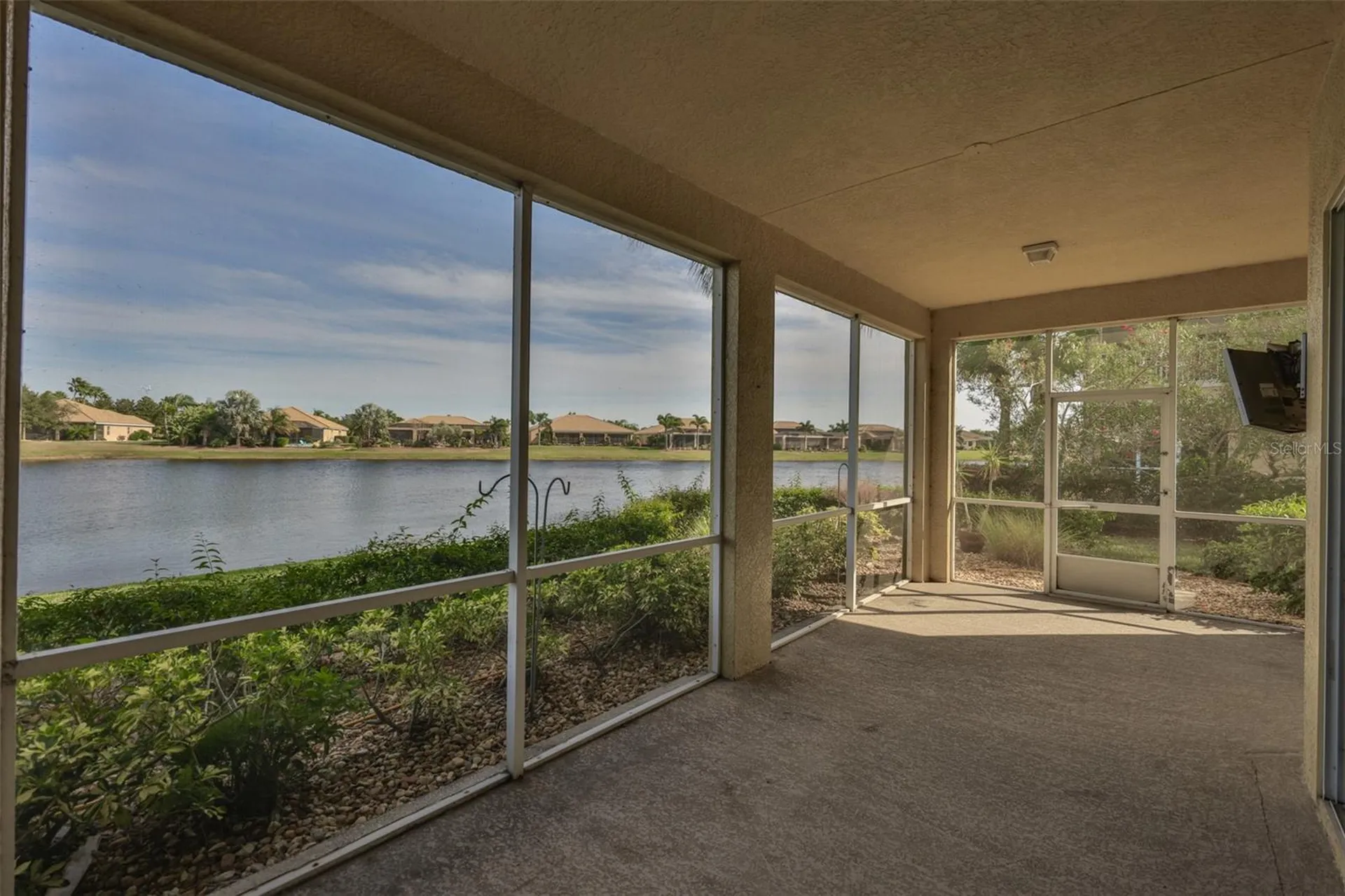 1324 Emerald Dunes Drive Sun City Center FL 33573