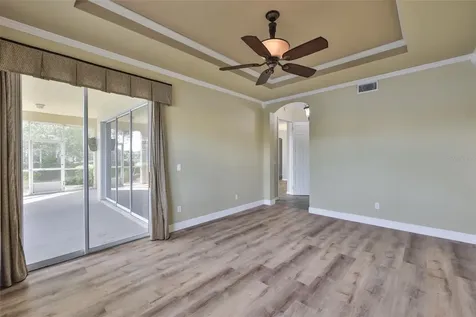 1324 Emerald Dunes Drive Sun City Center FL 33573