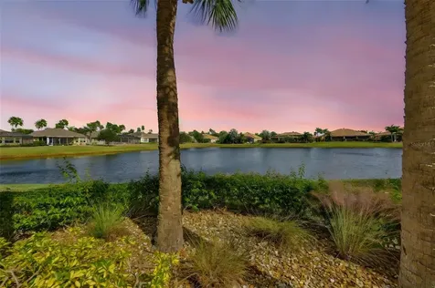 1324 Emerald Dunes Drive Sun City Center FL 33573