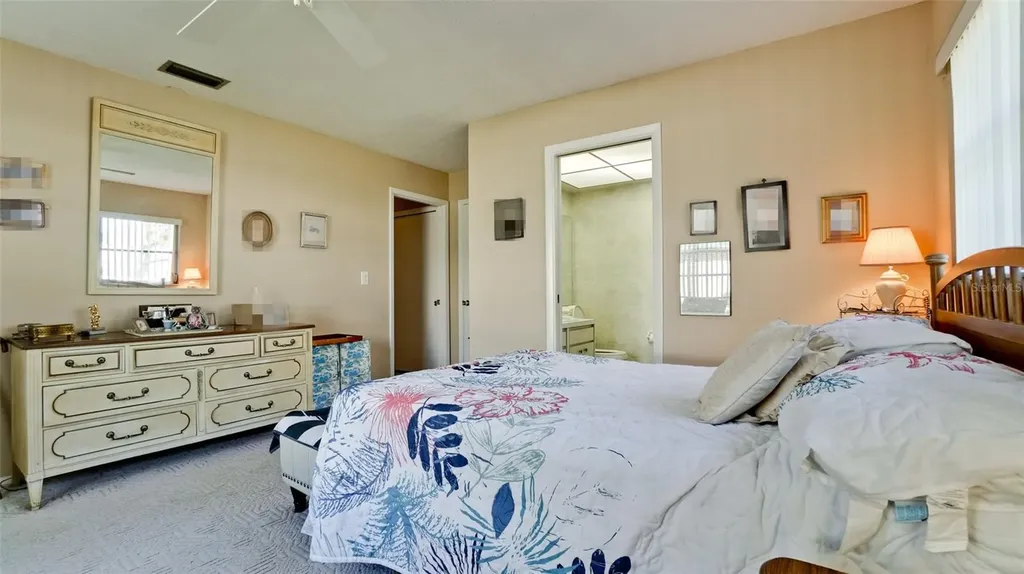 6809 9th Avenue W Bradenton FL 34209
