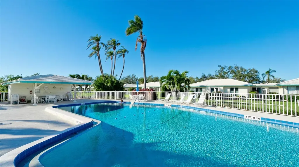6809 9th Avenue W Bradenton FL 34209