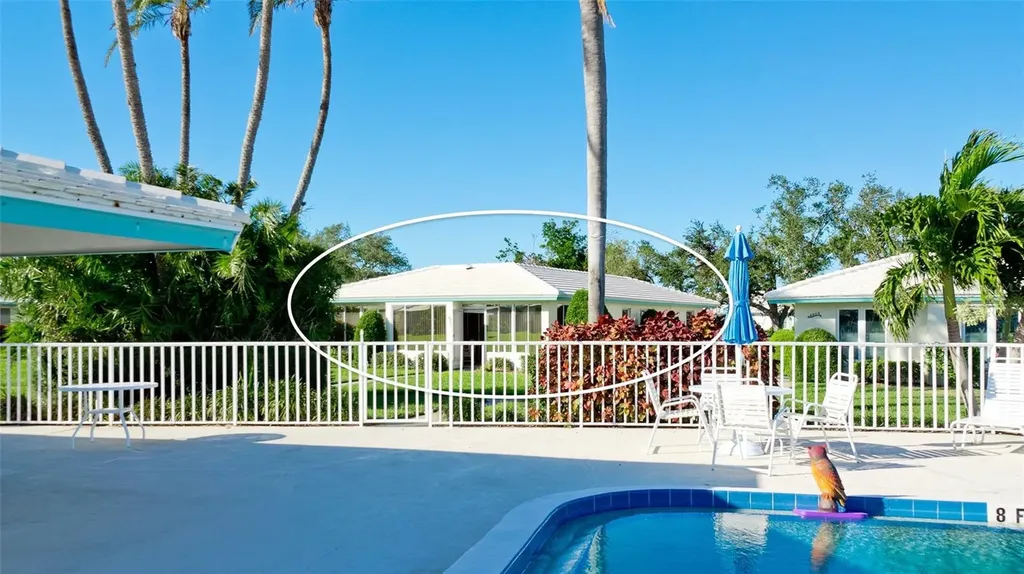 6809 9th Avenue W Bradenton FL 34209
