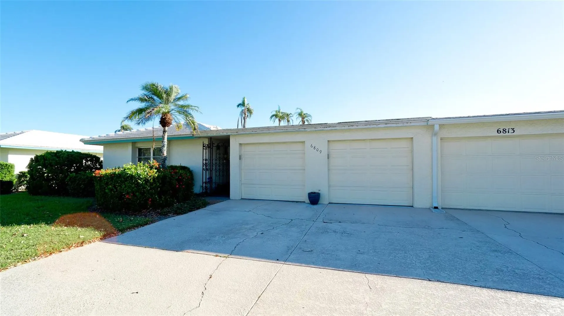 6809 9th Avenue W Bradenton FL 34209