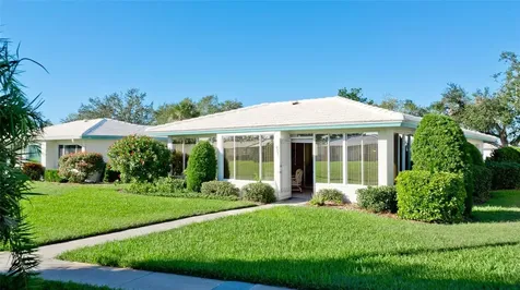 6809 9th Avenue W Bradenton FL 34209