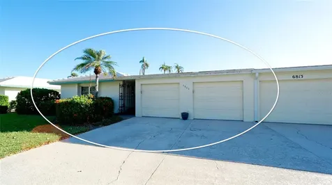 6809 9th Avenue W Bradenton FL 34209