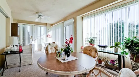 6809 9th Avenue W Bradenton FL 34209