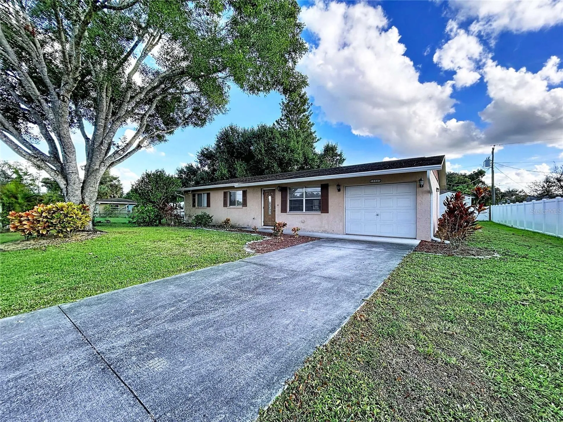 13307 Caribbean Boulevard Fort Myers FL 33905
