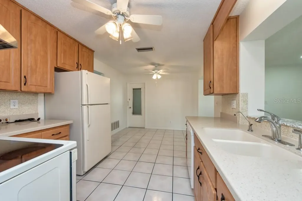 3843 97th Terrace N Pinellas Park FL 33782