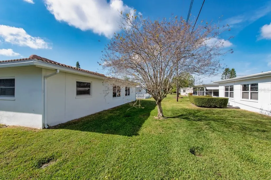 3843 97th Terrace N Pinellas Park FL 33782