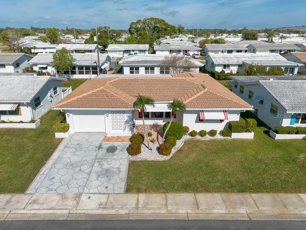 3843 97th Terrace N Pinellas Park FL 33782