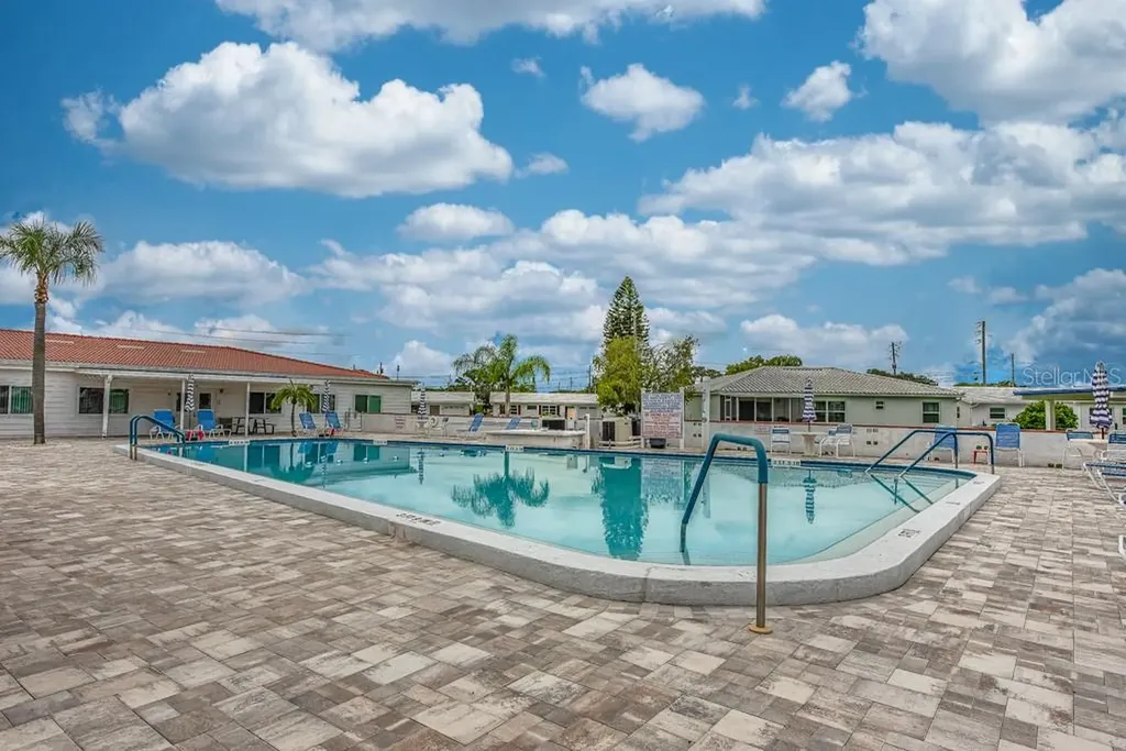 3843 97th Terrace N Pinellas Park FL 33782