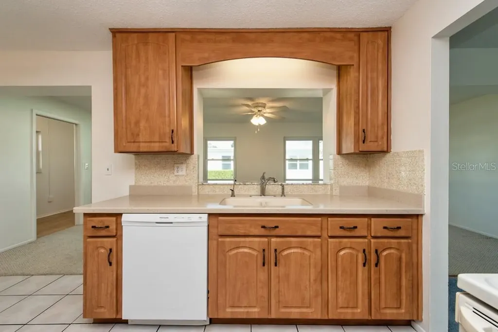 3843 97th Terrace N Pinellas Park FL 33782