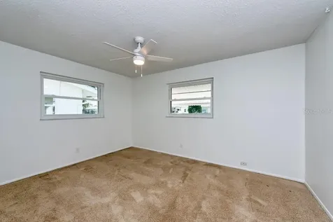 3843 97th Terrace N Pinellas Park FL 33782