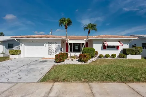 3843 97th Terrace N Pinellas Park FL 33782