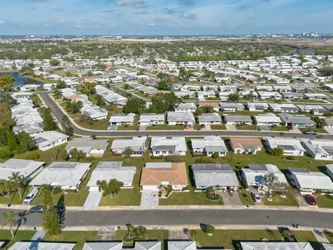 3843 97th Terrace N Pinellas Park FL 33782