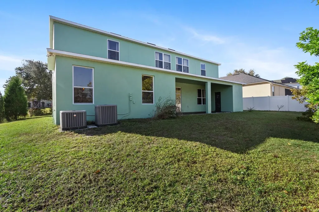 279 Brookshire Drive Lake Wales FL 33898