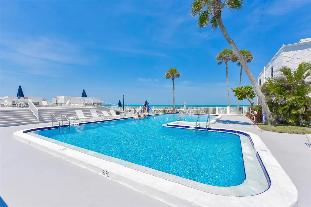 1555 Tarpon Center Drive Venice FL 34285