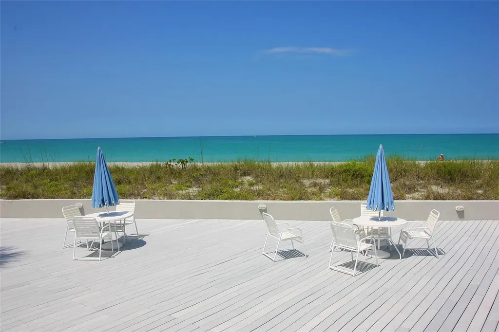 1555 Tarpon Center Drive Venice FL 34285