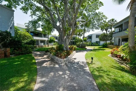 1555 Tarpon Center Drive Venice FL 34285