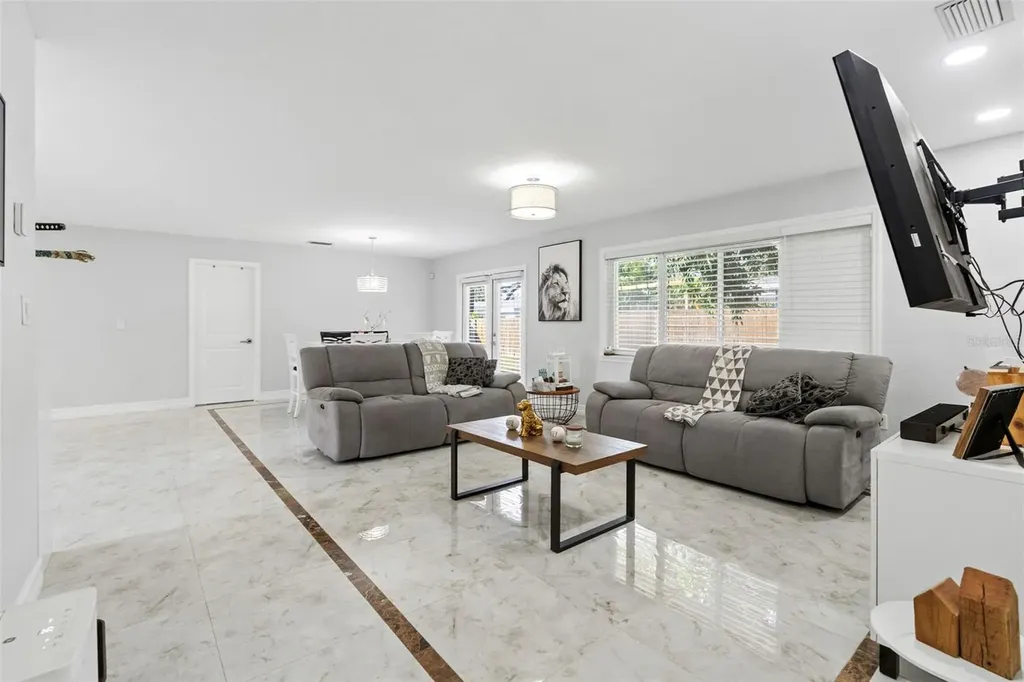 2453 Roberta Street Largo FL 33771