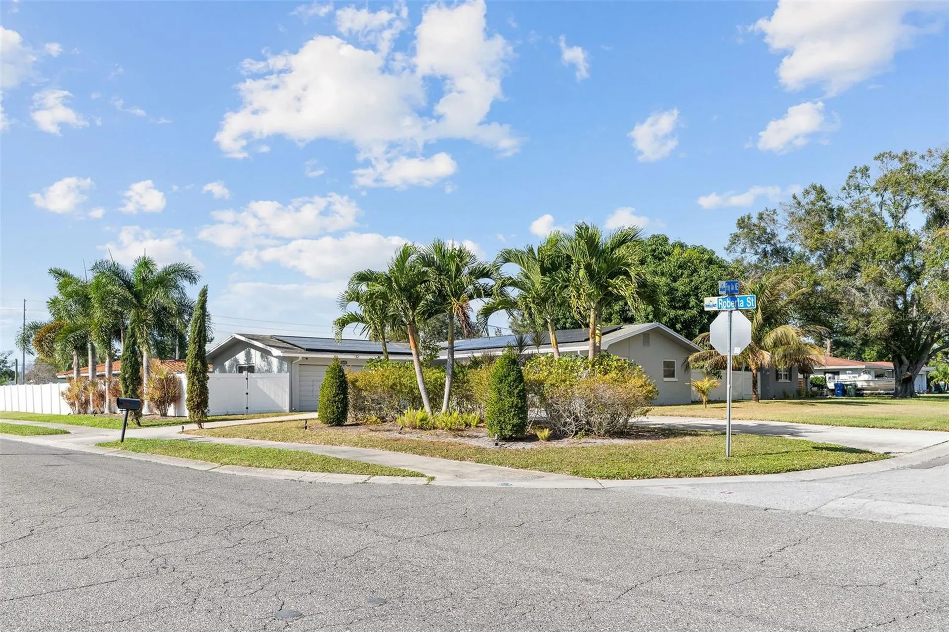 2453 Roberta Street Largo FL 33771