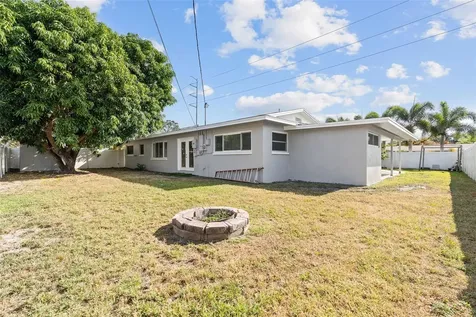 2453 Roberta Street Largo FL 33771