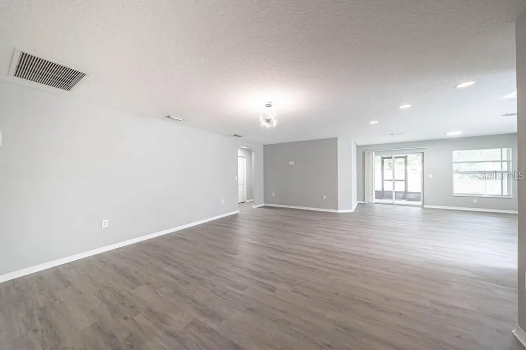 2025 Peaceful Palm Street Ruskin FL 33570