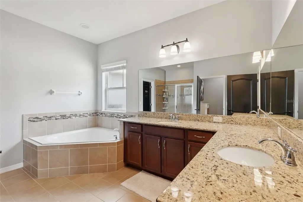 2132 Plantation Oak Drive Orlando FL 32824