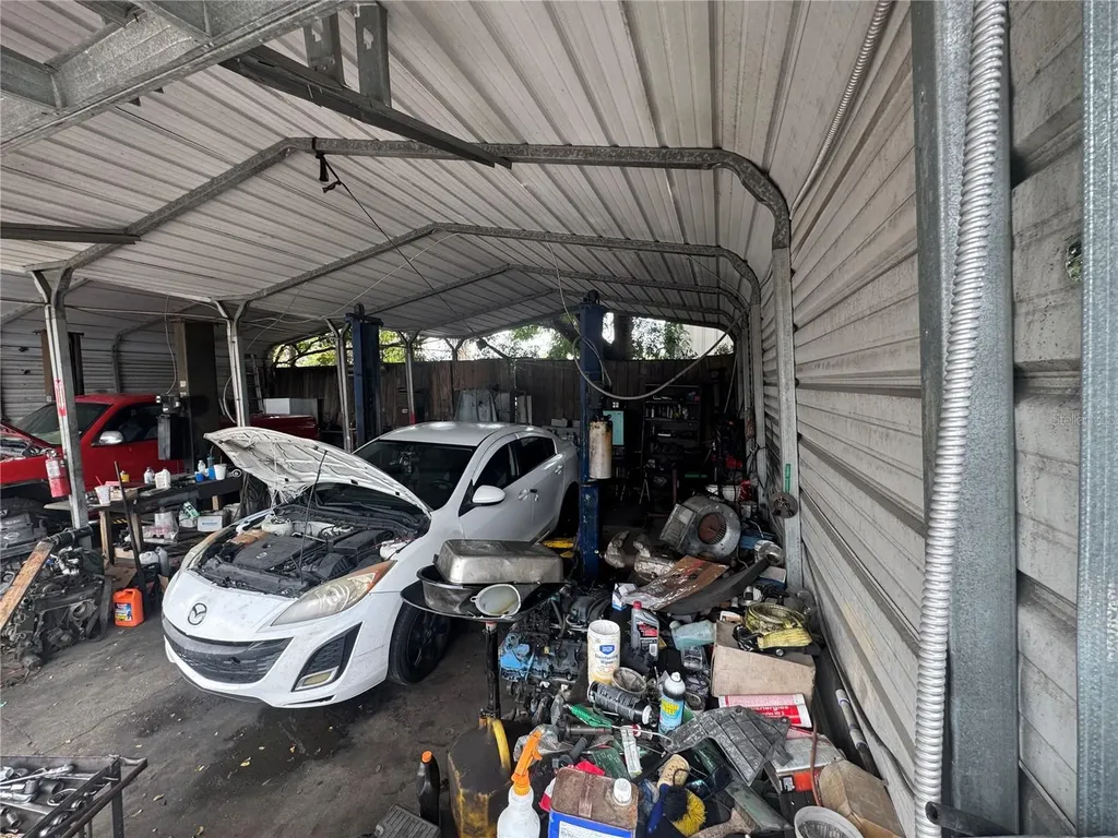 6040 15th Street E Bradenton FL 34203