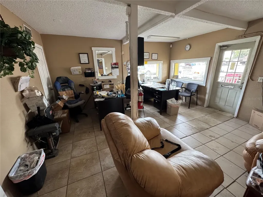 6040 15th Street E Bradenton FL 34203