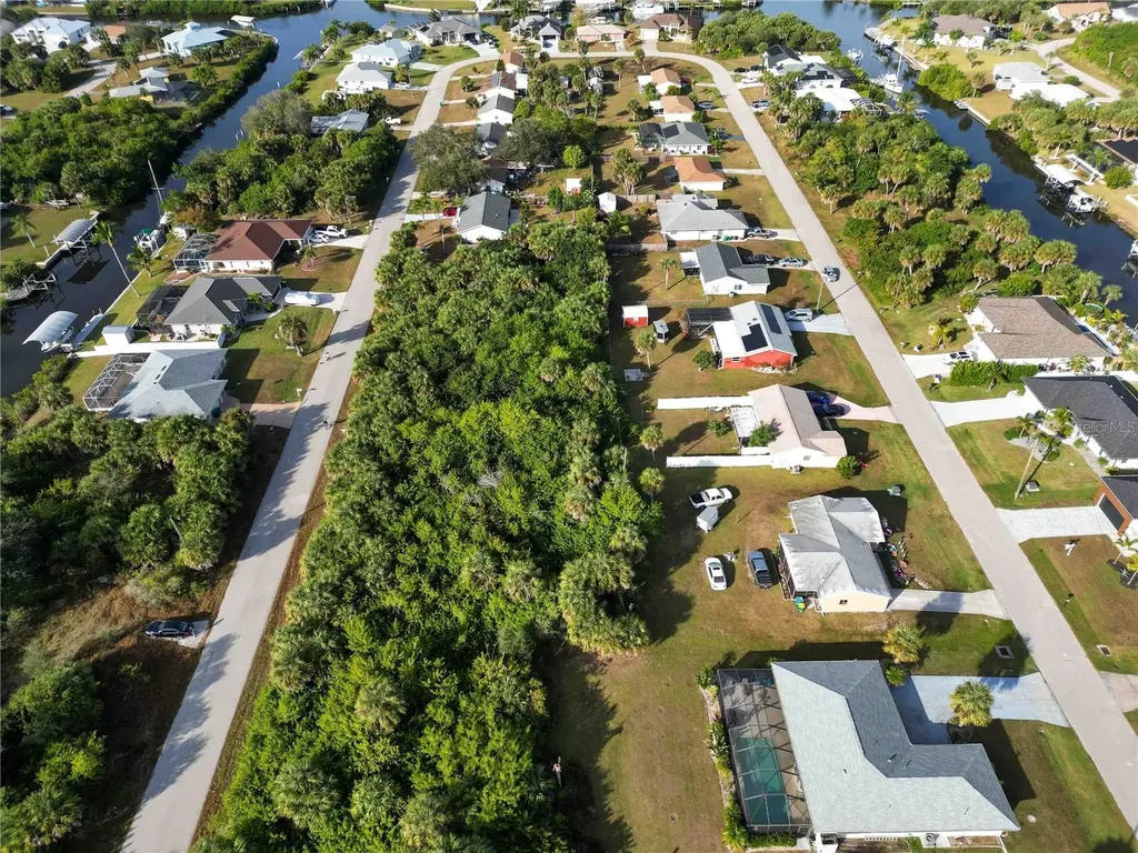 18699 & 18707 Ashcroft Circle Port Charlotte FL 33948