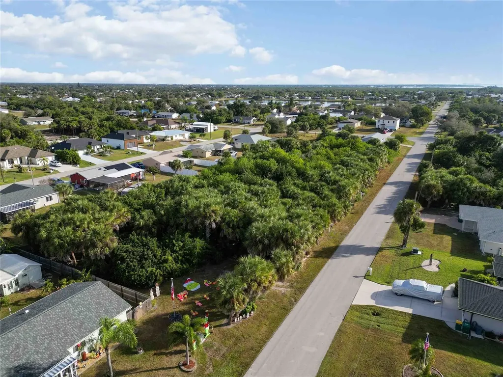 18699 & 18707 Ashcroft Circle Port Charlotte FL 33948