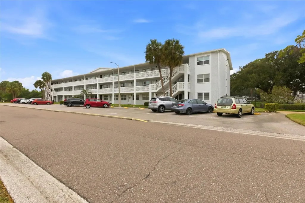 7770 Dr Martin Luther King Jr Street N St Petersburg FL 33716