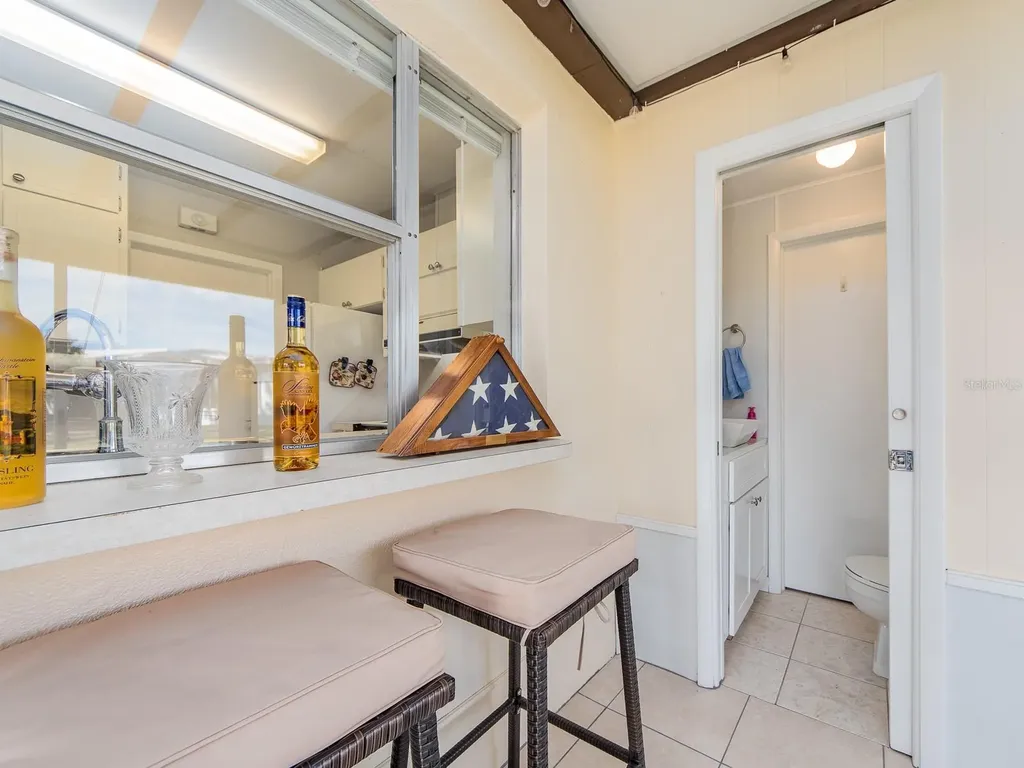 8657 143rd Street Seminole FL 33776