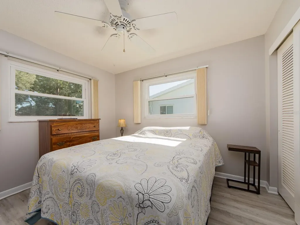 8657 143rd Street Seminole FL 33776