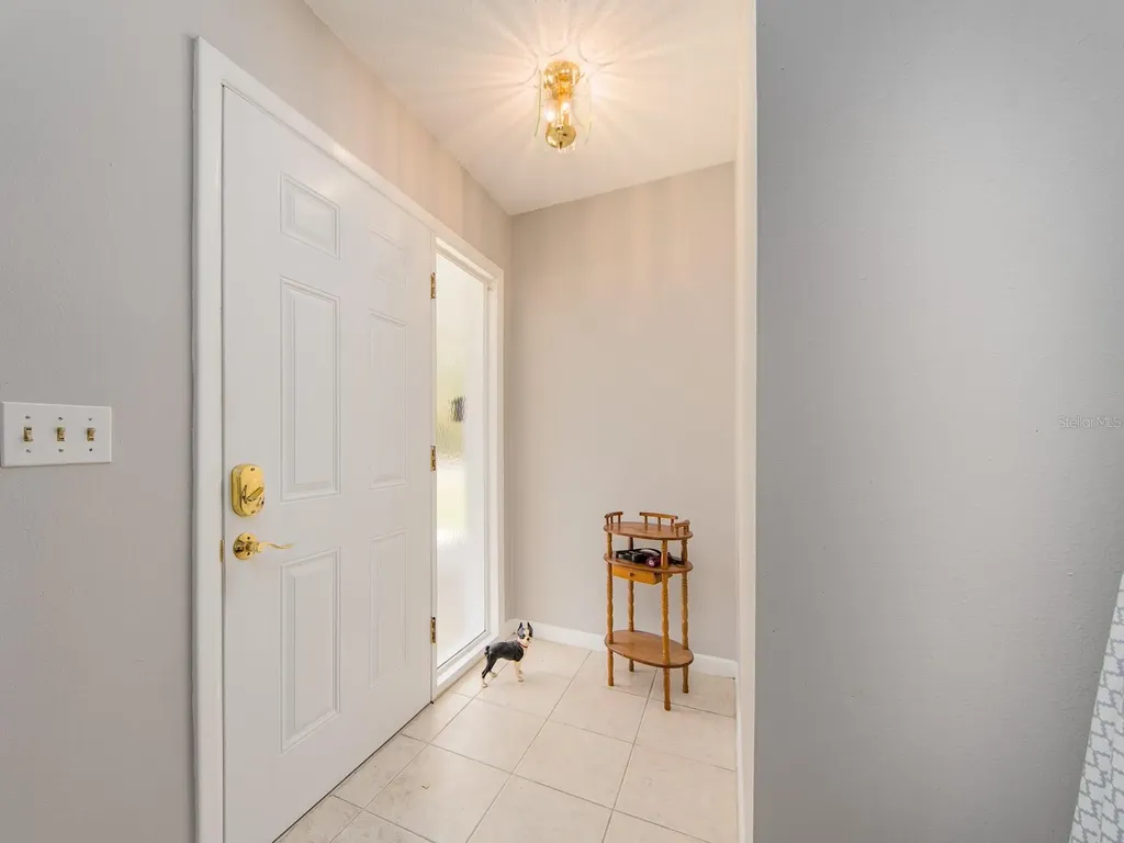8657 143rd Street Seminole FL 33776