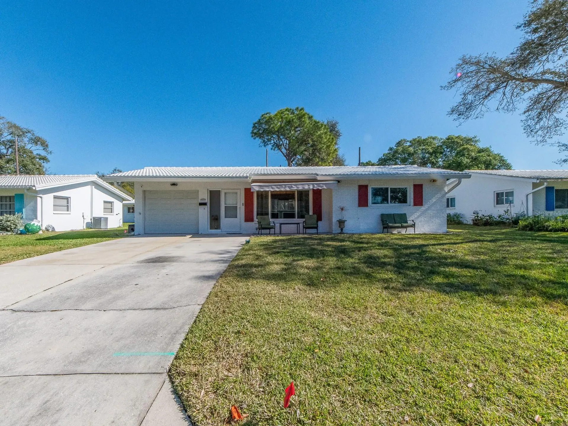 8657 143rd Street Seminole FL 33776