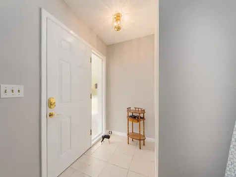 8657 143rd Street Seminole FL 33776