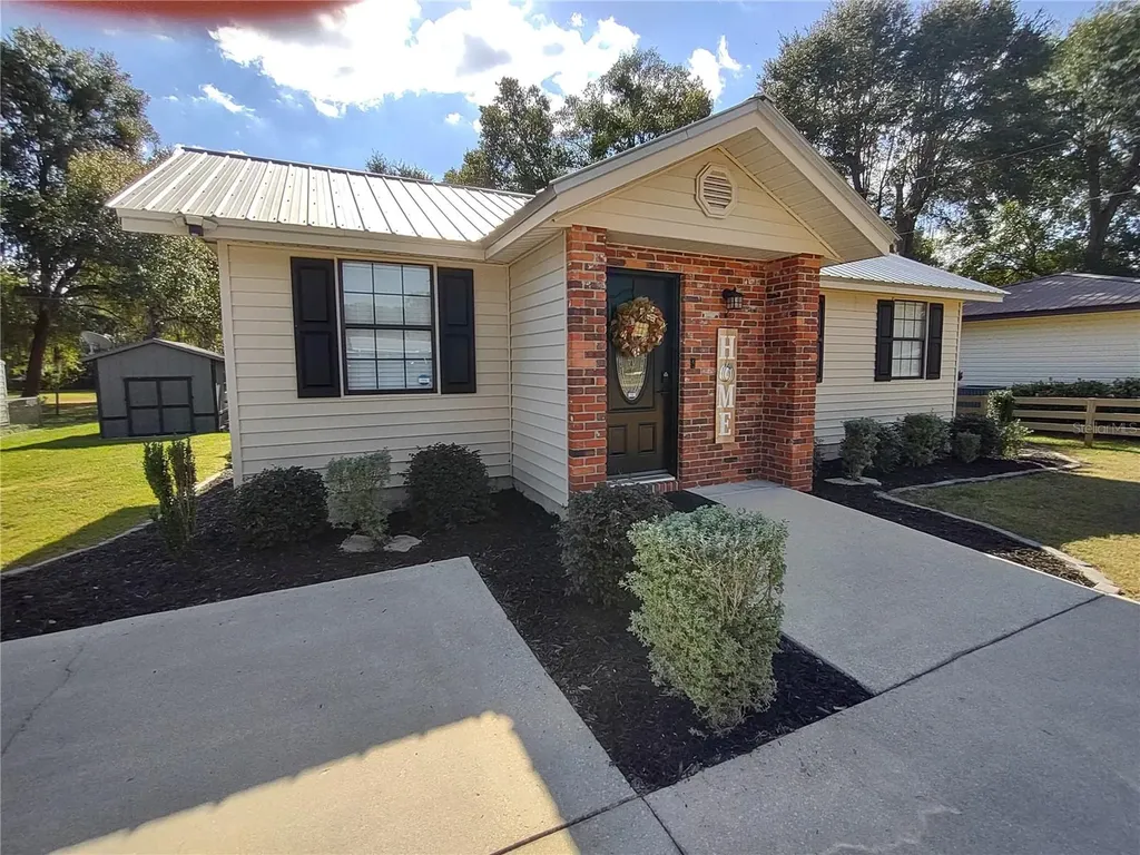 2407 Leigh Terrace Palatka FL 32177