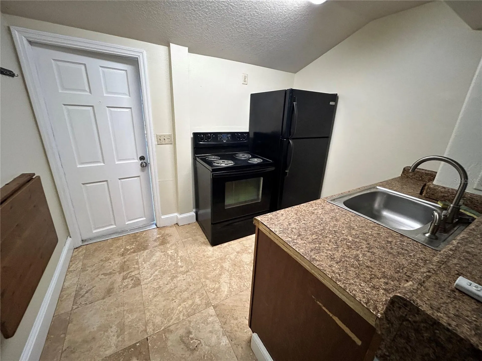 727 Dartmoor Street N St Petersburg FL 33701