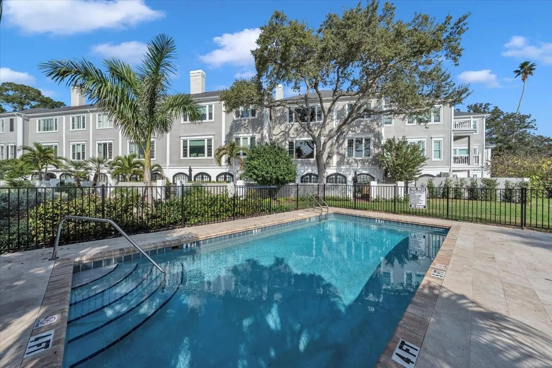 6212 Bayshore Boulevard Tampa FL 33611