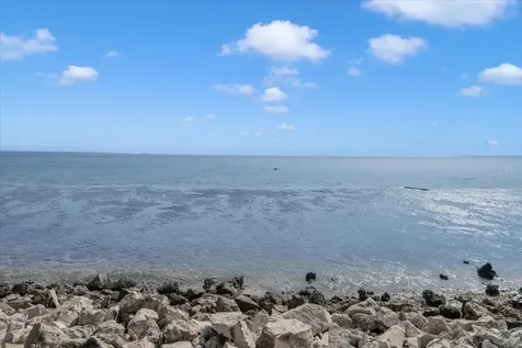6212 Bayshore Boulevard Tampa FL 33611
