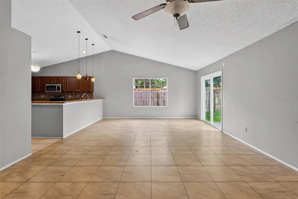 6516 Piccadilly Lane Orlando FL 32835