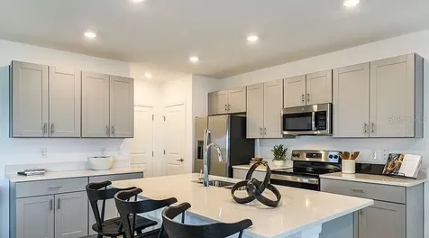 725 Hazelwood Court Haines City FL 33844