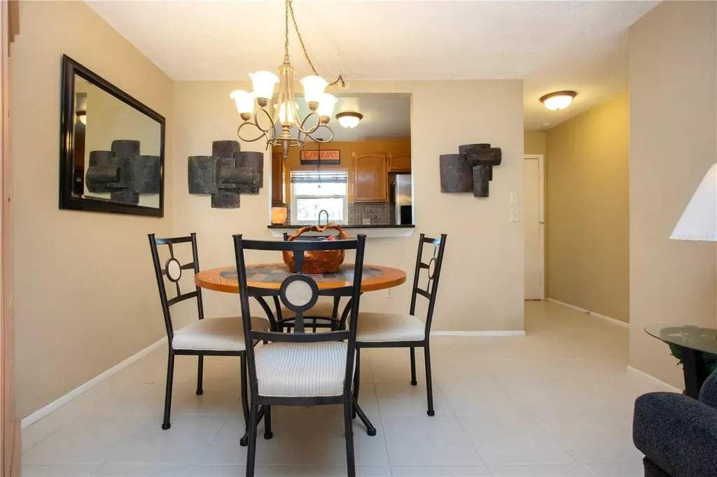 390 W 301 Boulevard W Bradenton FL 34205