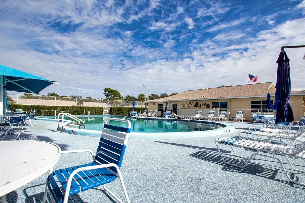 390 W 301 Boulevard W Bradenton FL 34205