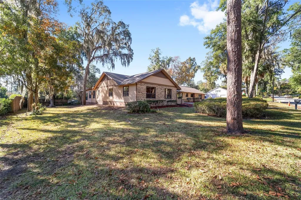 2416 SE 15th Street Ocala FL 34471